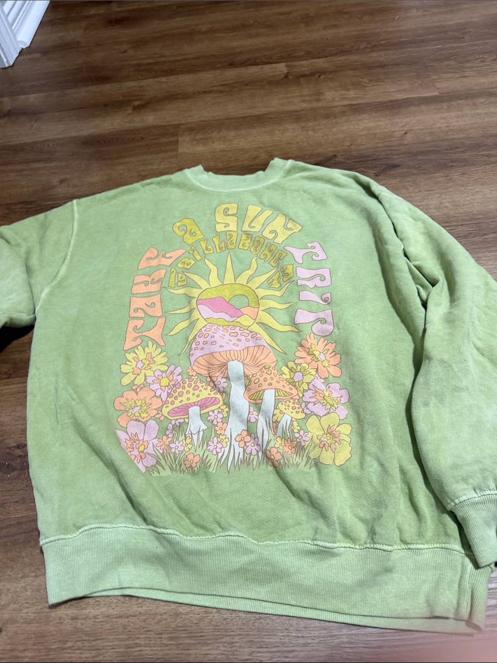 Billabong Green Retro Mushroom Crewneck Sweatshirt